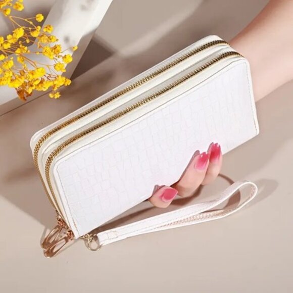 Handbags - Elegant Crocodile Pattern White Wallet with Zipper